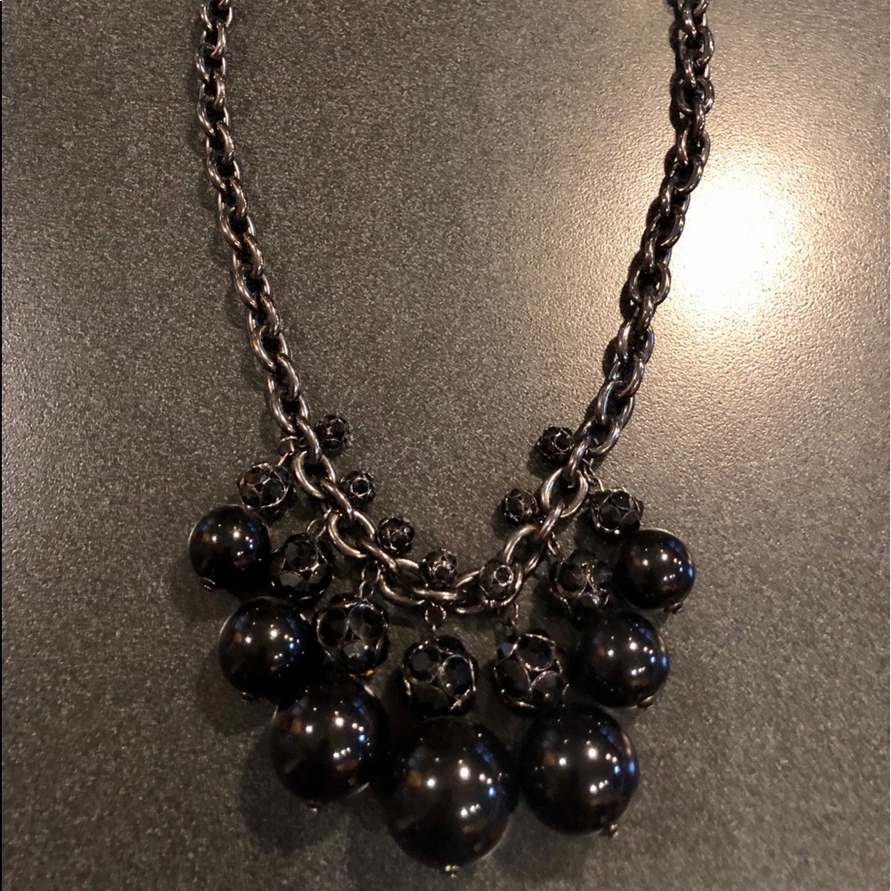 Necklace with adjustable length